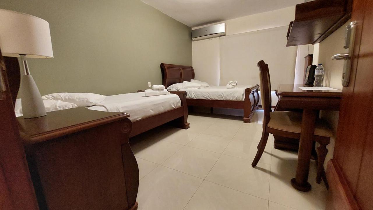 Hotel Voyager Manta Eksteriør billede
